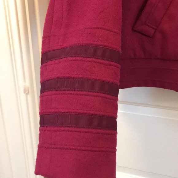 Marc Jacobs Sz 4 jacket raspberry magenta wool button snaps striped sleeves - Picture 4 of 14